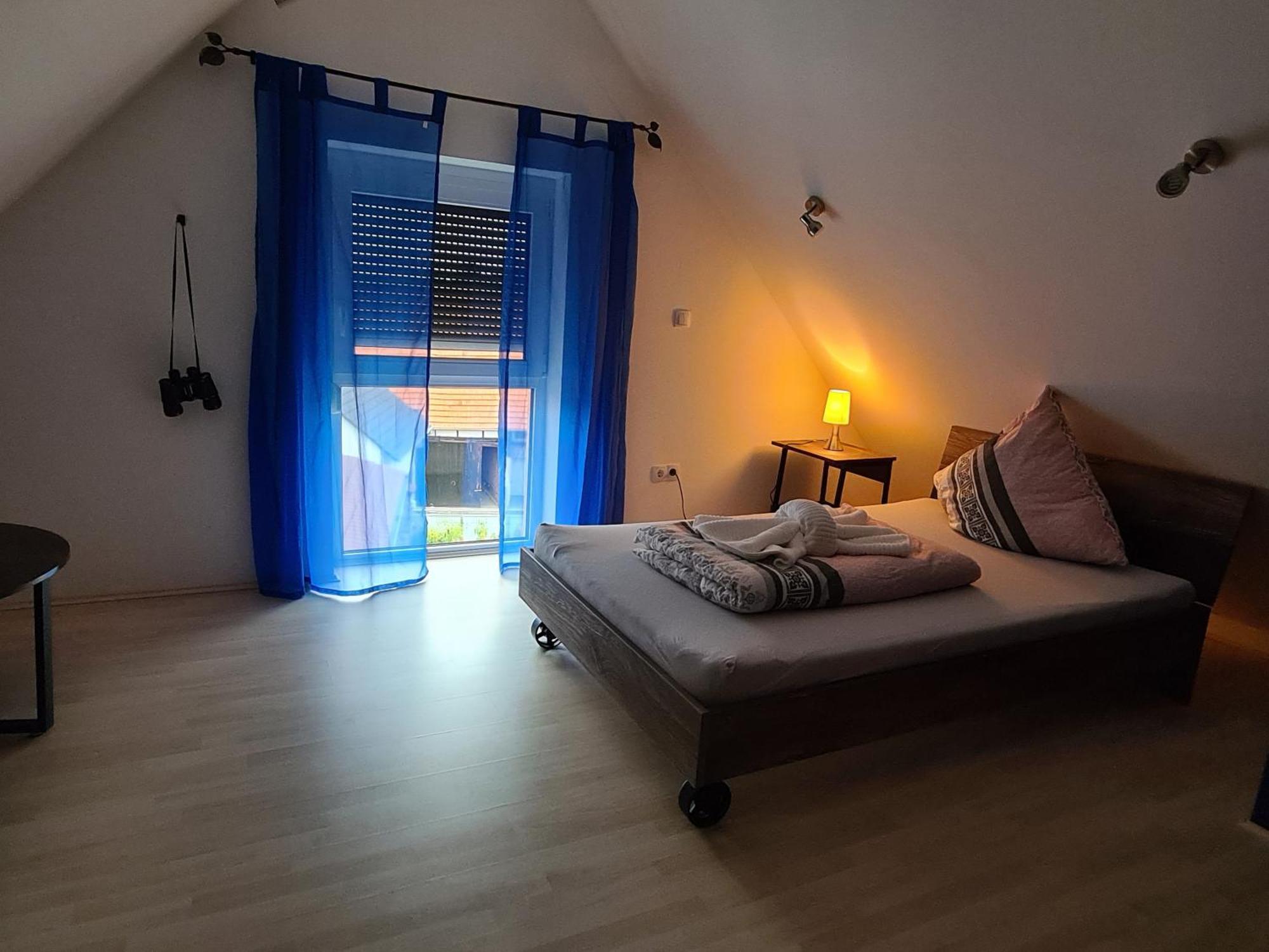 Ferienwohnung Pflueger Mit Terrasse Lauda-Königshofen Exterior foto